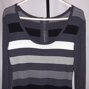 Women's Knit Sweater Dress. Size M-L.
